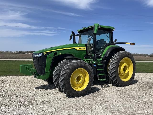 Image of John Deere 8R 310 equipment image 1