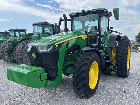 Image of John Deere 8R 310 equipment image 1