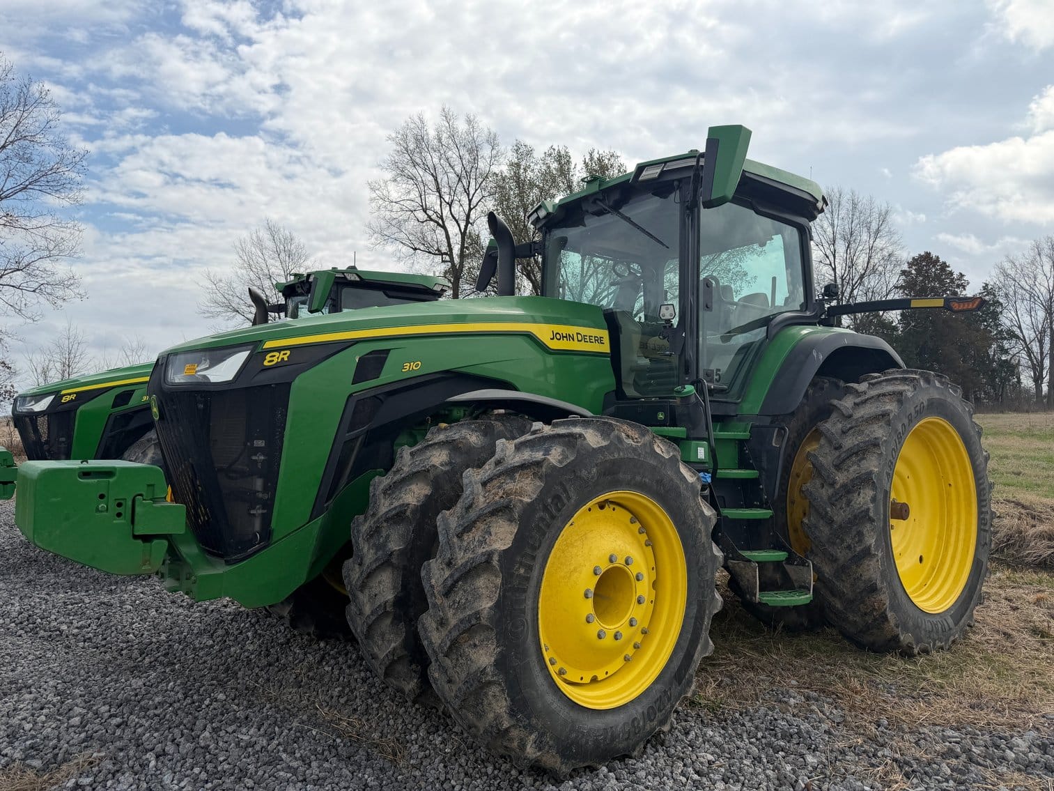 2023 John Deere 8R 310 Equipment Image0