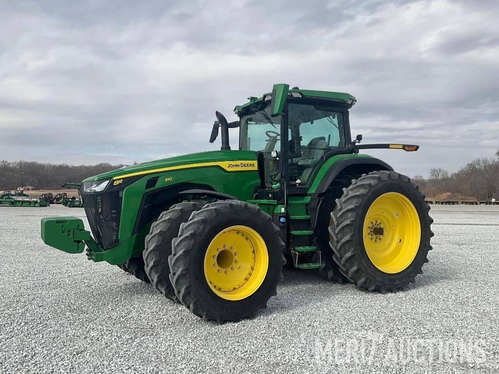 2023 John Deere 8R 310 Equipment Image0