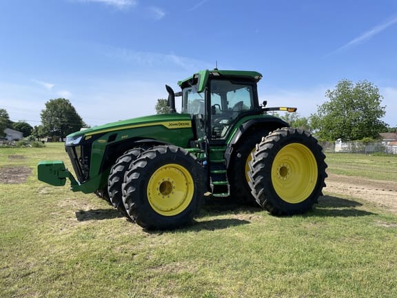 Main image John Deere 8R 340