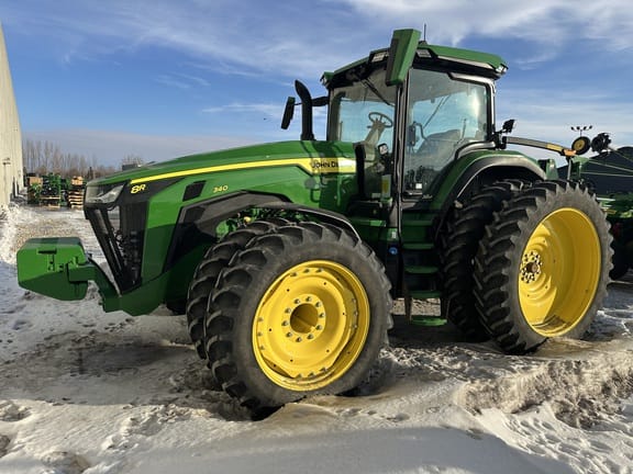 2023 John Deere 8R 340 Equipment Image0