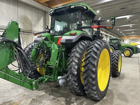 Image of John Deere 8R 340 equipment image 2