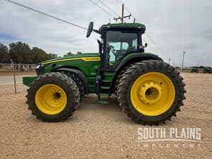 2023 John Deere 8R 340 Image