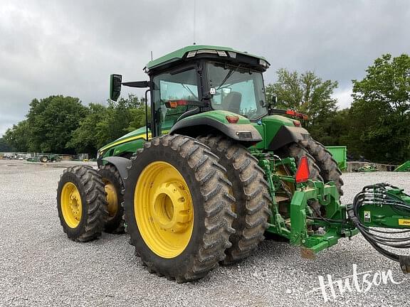 Image of John Deere 8R 340 equipment image 2