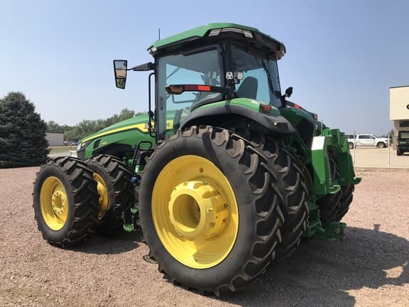 Image of John Deere 8R 340 equipment image 4
