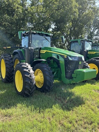 2023 John Deere 8R 340 Equipment Image0