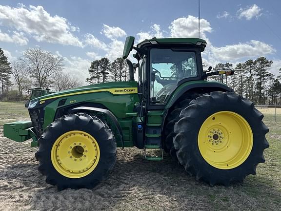 Image of John Deere 8R 340 Primary image
