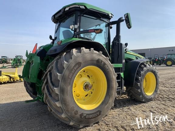 Image of John Deere 8R 340 equipment image 2