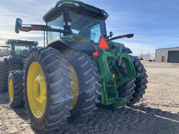 Image of John Deere 8R 340 equipment image 2