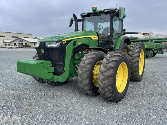 2023 John Deere 8R 340 Equipment Image0