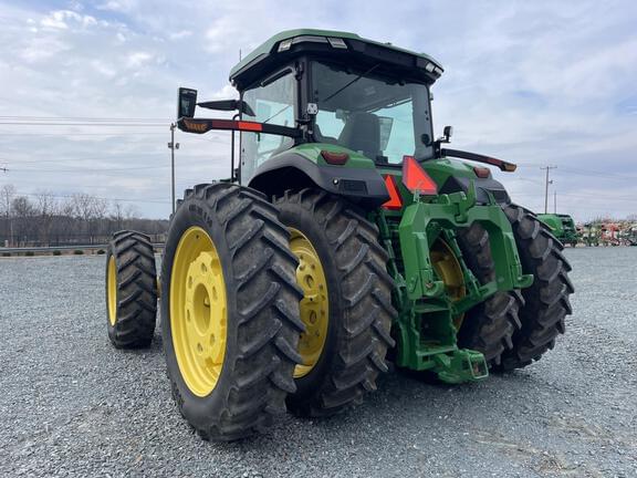 Image of John Deere 8R 340 equipment image 4