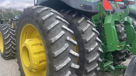 Image of John Deere 8R 340 equipment image 3