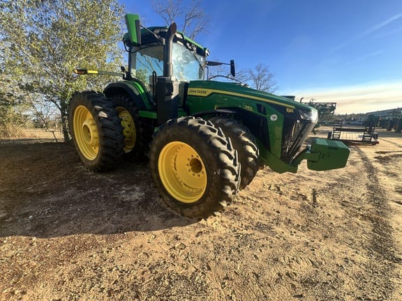 Main image John Deere 8R 340
