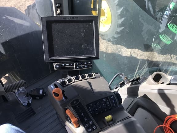 Image of John Deere 8R 340 equipment image 1