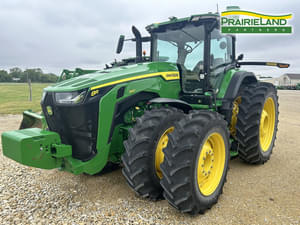 2023 John Deere 8R 340 Image