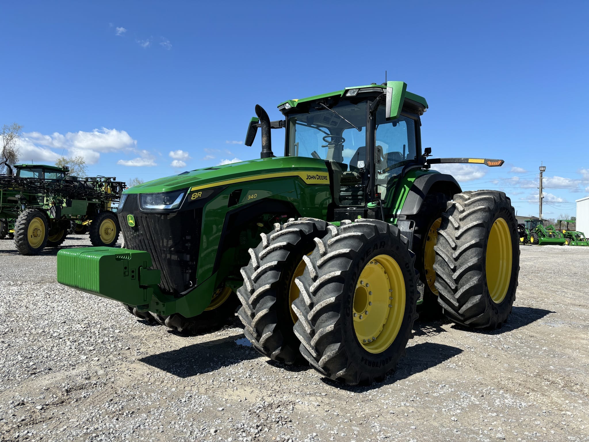 2023 John Deere 8R 340 Equipment Image0