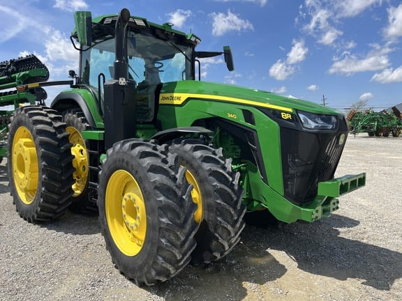 2023 John Deere 8R 340 Equipment Image0