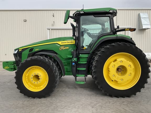 Image of John Deere 8R 340 equipment image 1