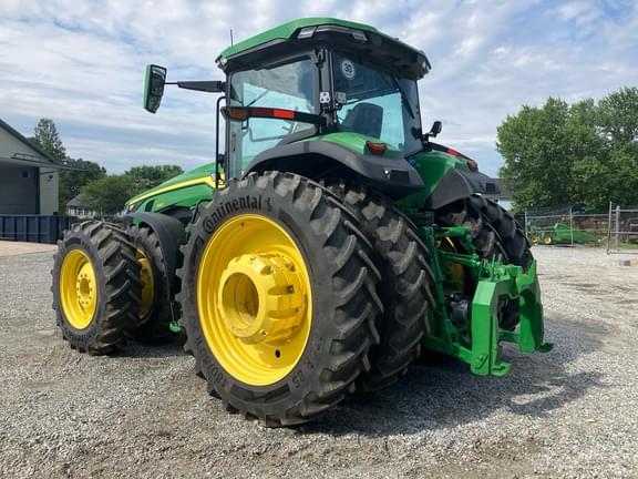 Image of John Deere 8R 340 equipment image 3