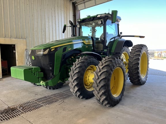 Main image John Deere 8R 340