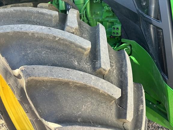 Image of John Deere 8R 340 equipment image 3