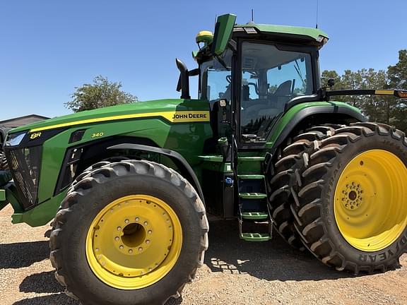 Image of John Deere 8R 340 equipment image 2