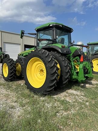Image of John Deere 8R 340 equipment image 3