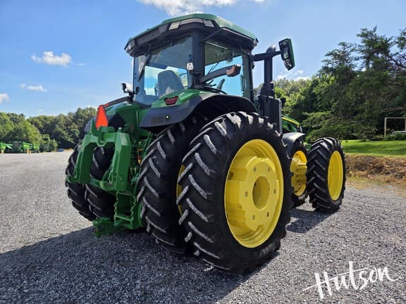 Image of John Deere 8R 340 equipment image 3