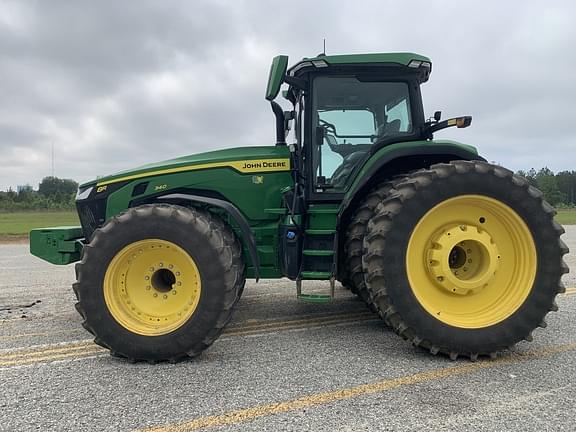 Image of John Deere 8R 340 equipment image 2