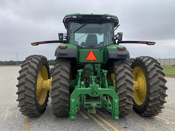 Image of John Deere 8R 340 equipment image 4