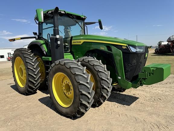 Image of John Deere 8R 340 equipment image 3