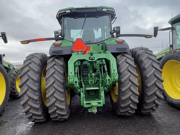 Image of John Deere 8R 340 equipment image 3