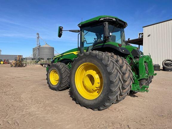 Image of John Deere 8R 340 equipment image 2