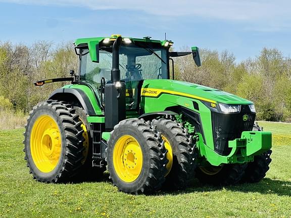 Image of John Deere 8R 340 Primary image