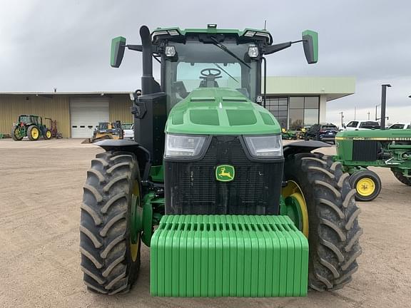 Image of John Deere 8R 340 equipment image 3