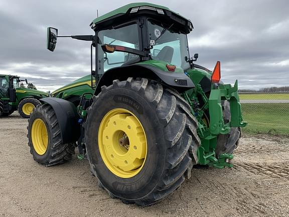 Image of John Deere 8R 340 equipment image 3