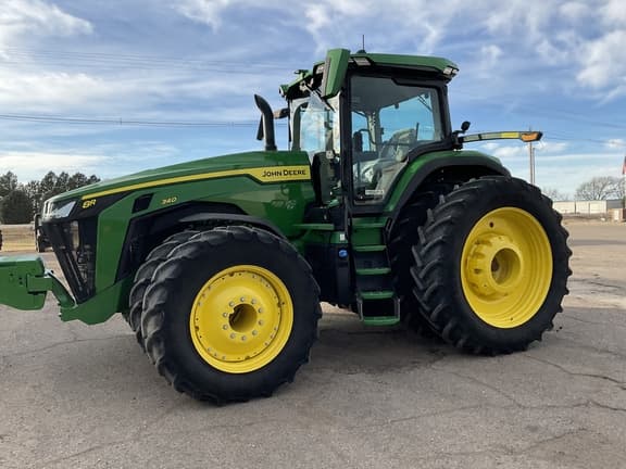 Image of John Deere 8R 340 equipment image 1