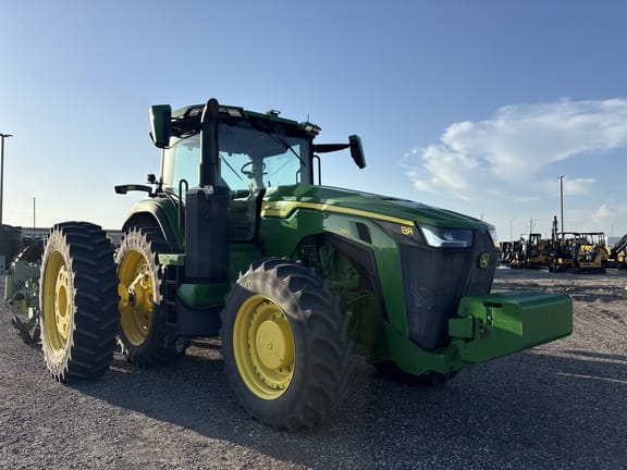 2023 John Deere 8R 340 Equipment Image0