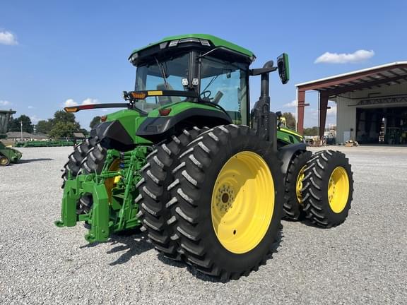 Image of John Deere 8R 340 equipment image 2