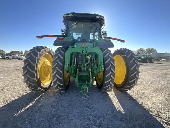 Image of John Deere 8R 340 equipment image 3