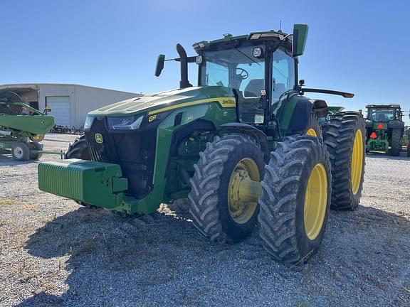 Image of John Deere 8R 340 equipment image 1