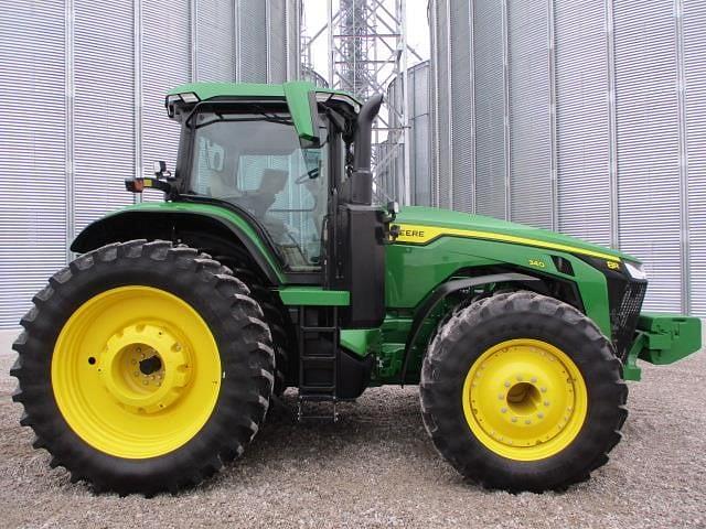 Image of John Deere 8R 340 equipment image 3