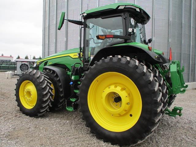 Image of John Deere 8R 340 equipment image 4