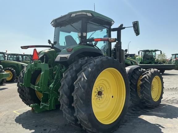 Image of John Deere 8R 340 equipment image 4