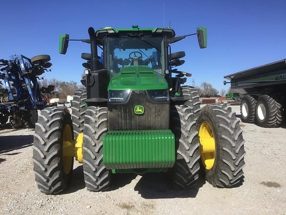 Image of John Deere 8R 340 equipment image 3