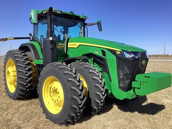 Image of John Deere 8R 340 equipment image 2