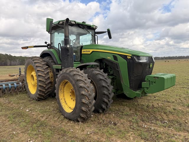 Image of John Deere 8R 340 equipment image 3