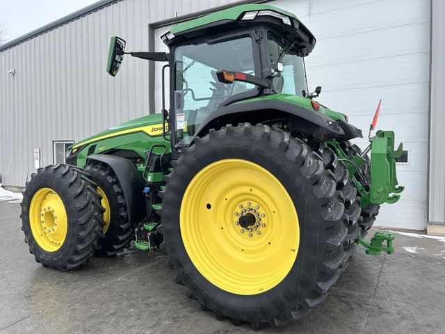 Image of John Deere 8R 340 equipment image 4