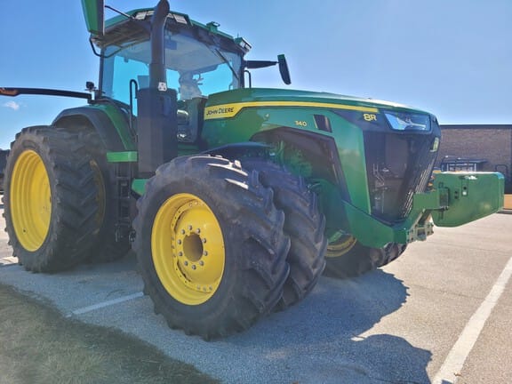 2023 John Deere 8R 340 Equipment Image0